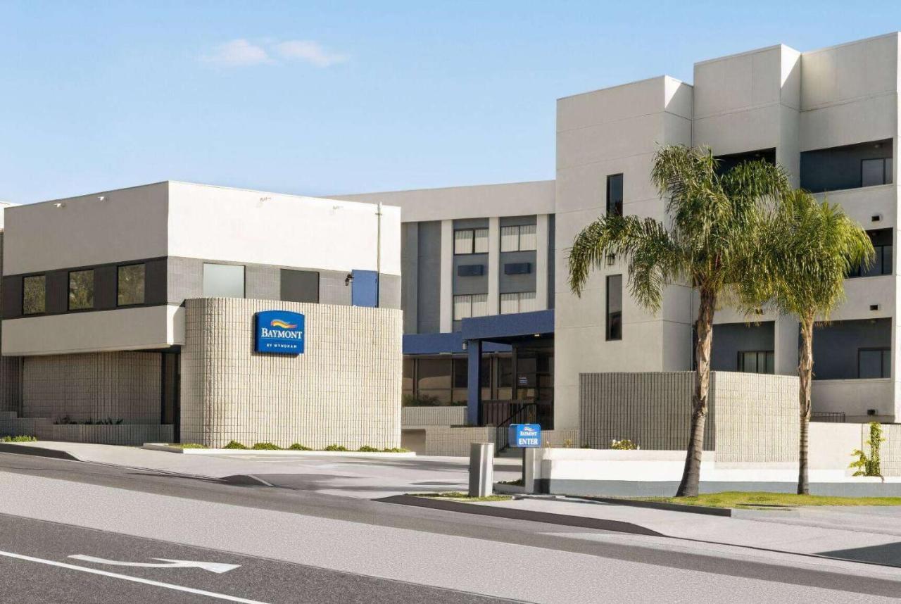 Baymont By Wyndham Monterey Park Hotel Exterior foto